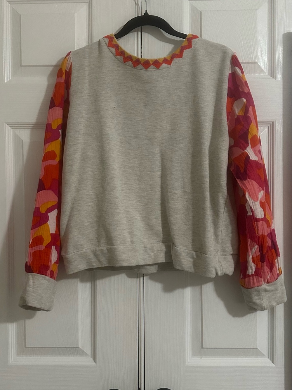 THML Cream Sweatshirt with Pink, Red & Orange Patterned Sleeves